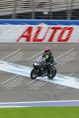 media/Oct-15-2022-Fastrack Riders (Sat) [[9a18b22502]]/Level2/Start Finish 930am/